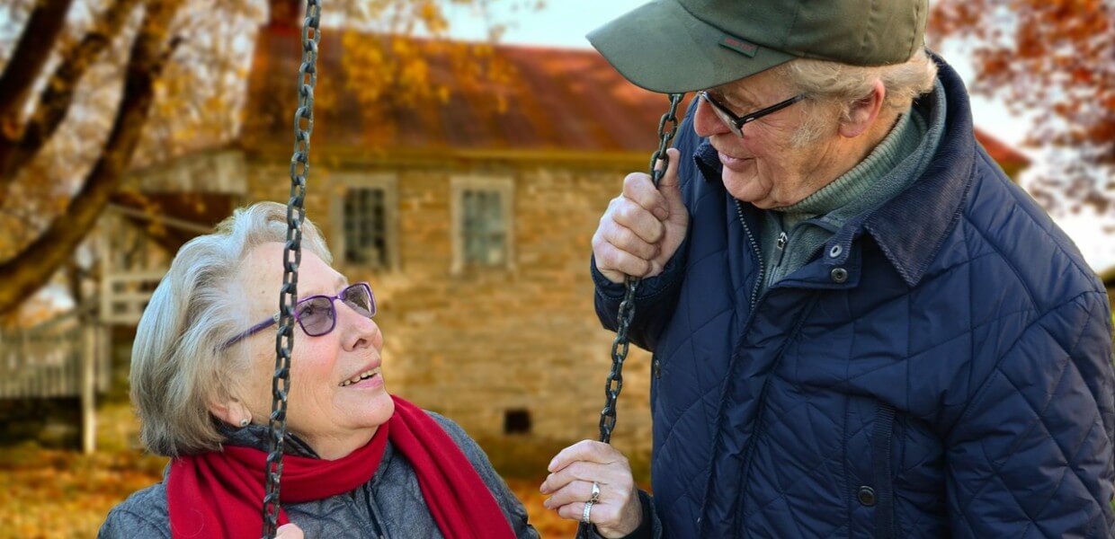 old-people-616718_1280